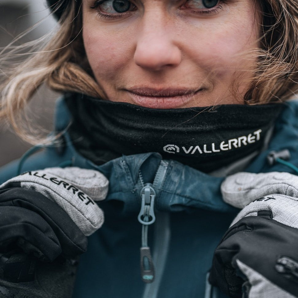 vallerret photography gloves merino wool neck warmer