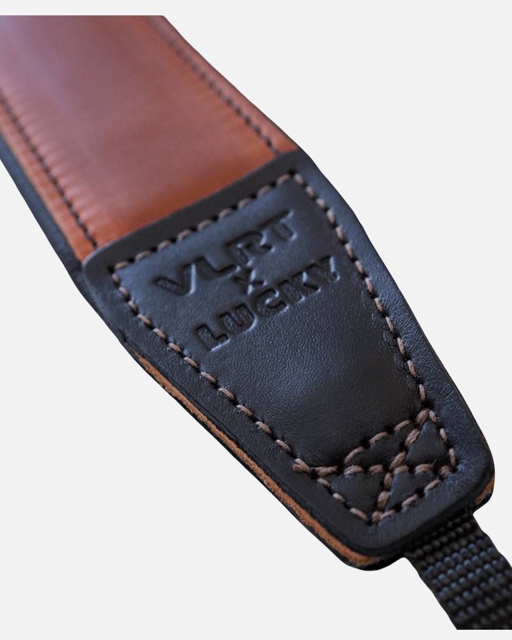 Deluxe 45 Padded Leather Camera Strap